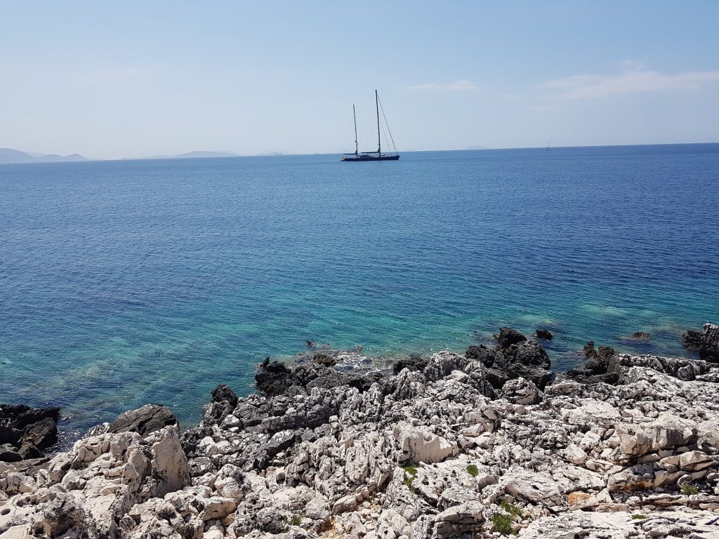 Photo by Mrs Pebble on Unsplash https://unsplash.com/photos/r-2sHSCQQCE